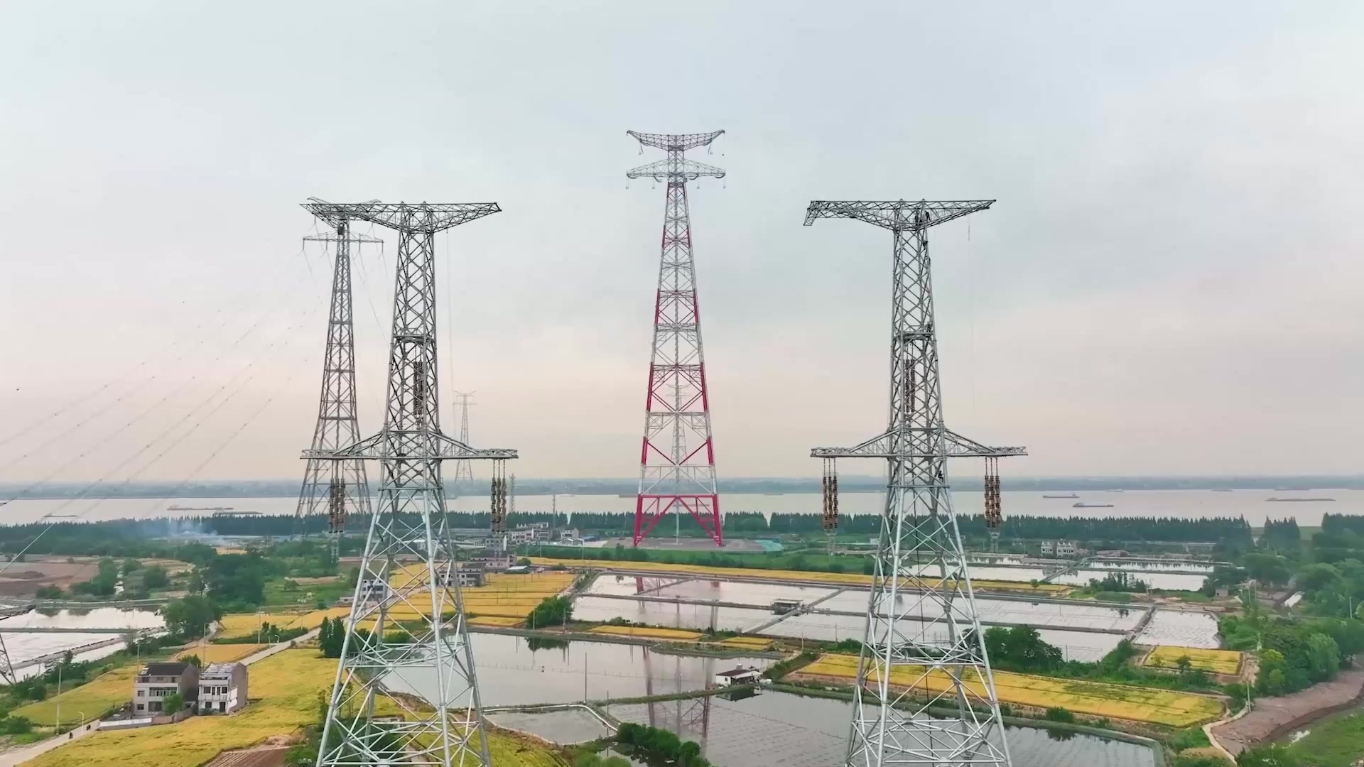 电力塔,电力铁塔,电力角钢塔,电力钢管塔,电力铁附件,电力钢架构,电力塔厂家,电力塔生产厂家